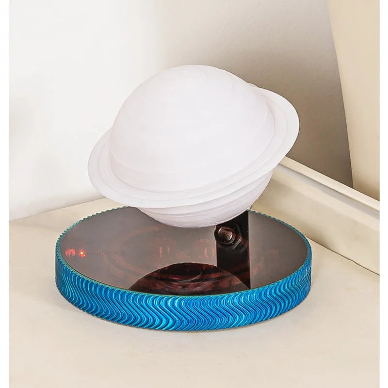 Orbita™ Floating Saturn Lamp
